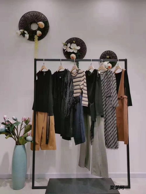 新品首發(fā) 漢派春夏女裝連衣裙套裝，時(shí)尚與性價(jià)比兼具的批發(fā)優(yōu)選